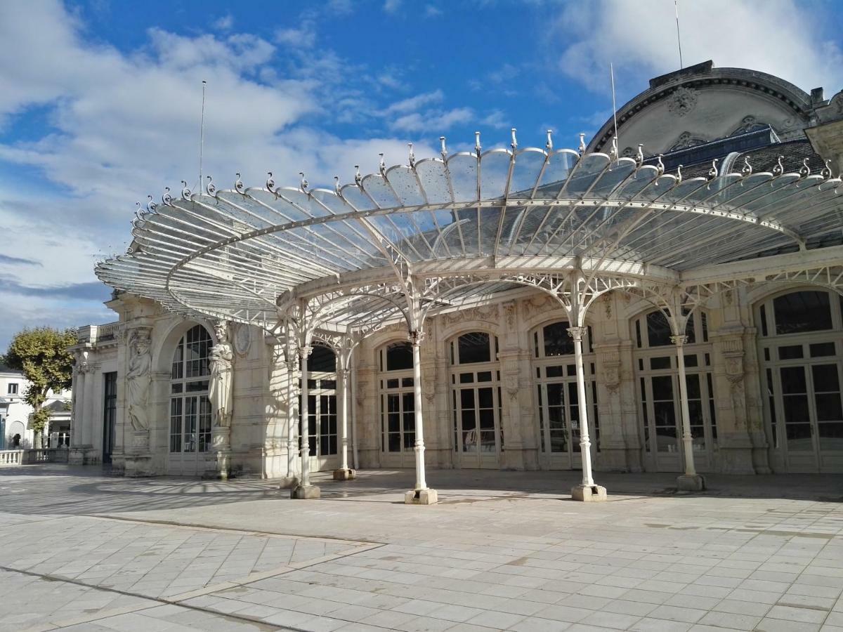 Apartamento Le Duc De Vichy Exterior foto